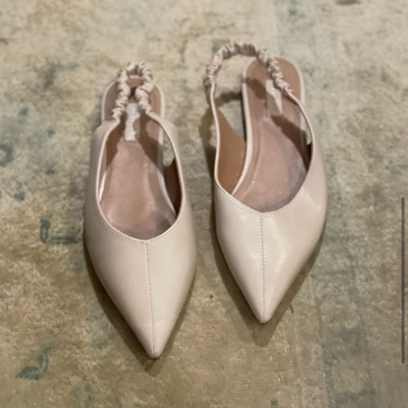 TOPSHOP pearl colored slingback flats - Picture 4 of 4